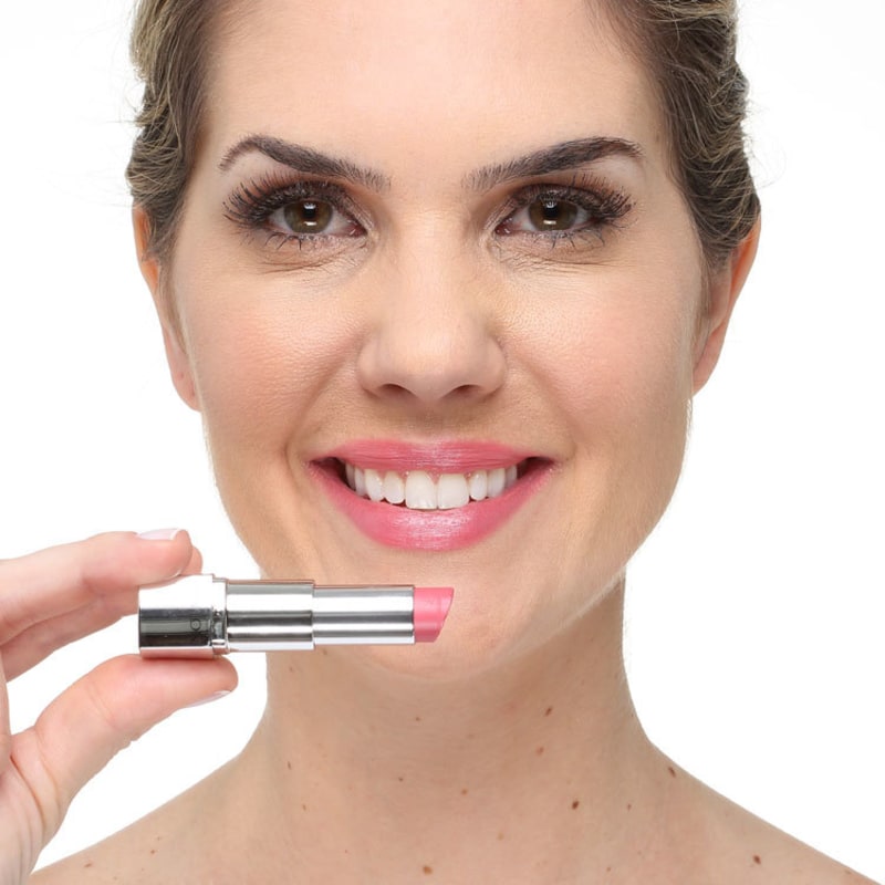 Revlon Ultra HD Rose - Batom Cremoso 3g